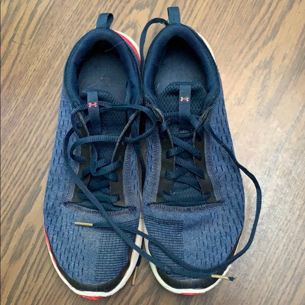 Under Armor Tennis Shoes